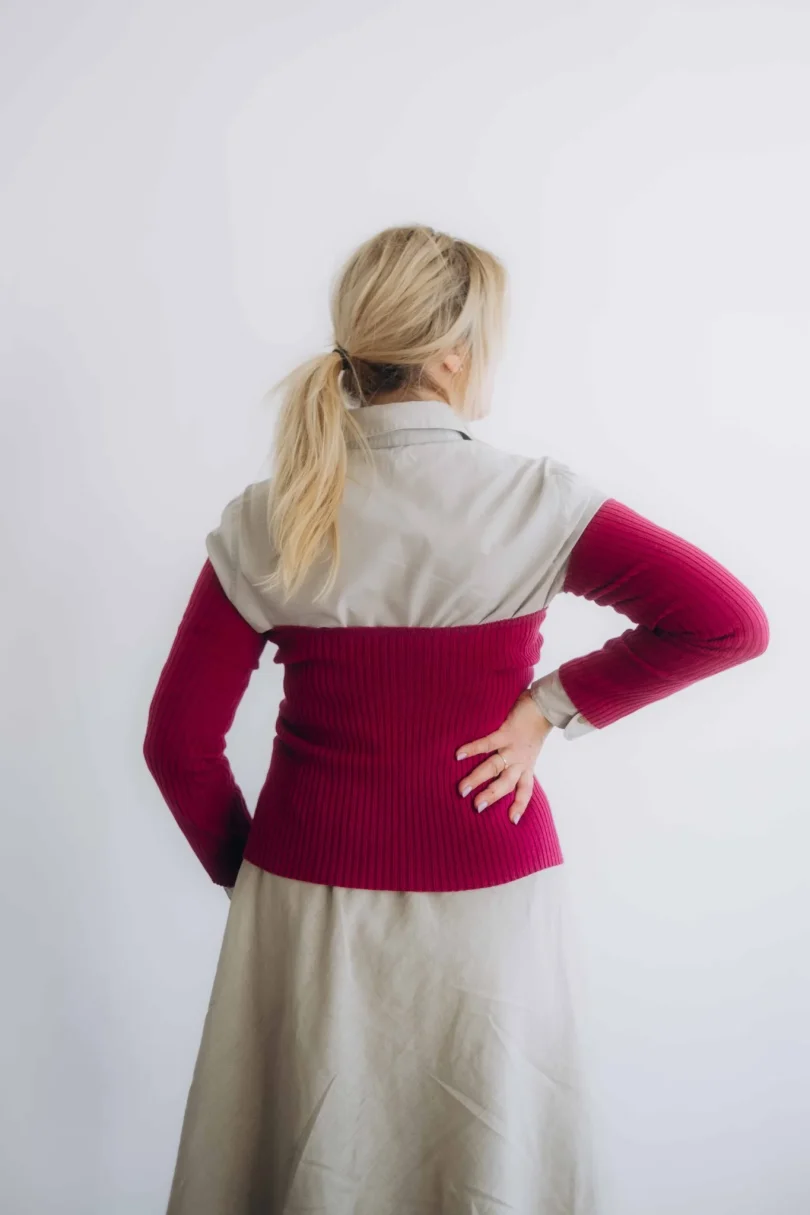 Dámske oblečenie dvojset SIGHRITH cyklámenový – pohľad zozadu