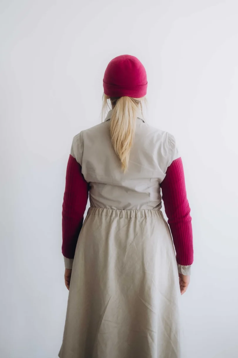 Dámske oblečenie dvojset RAGBBORG cyklámenový – zadný pohľad.