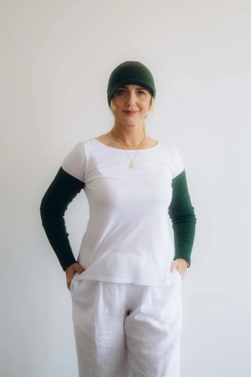 Dámske oblečenie dvojset RAGBBORG tmavozelený – čiapka a rukávniky TATTJA.