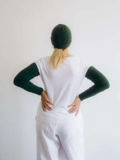 Dámske oblečenie dvojset RAGBBORG tmavozelený – zadný pohľad.