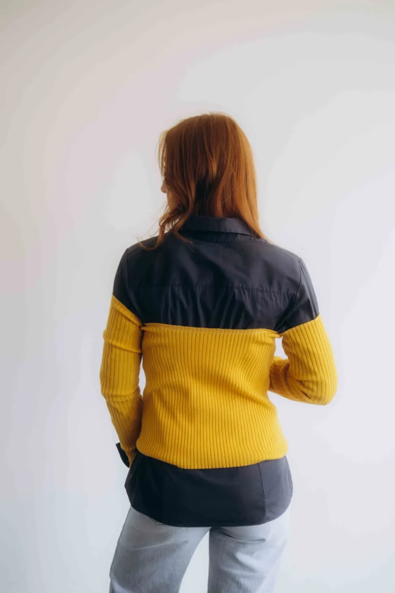 Dámske oblečenie dvojset SIGHRITH horčicovo-žltý – pohľad zozadu