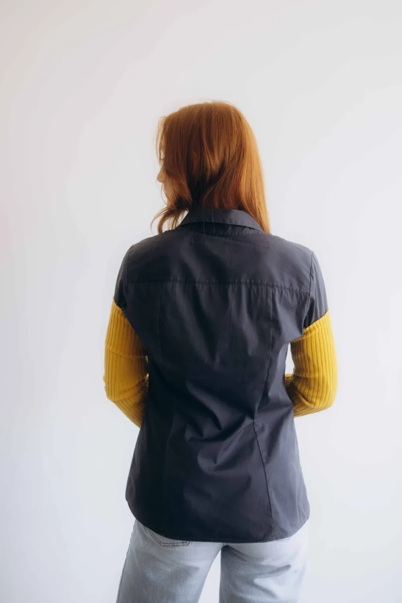 Dámske oblečenie rukávniky KATJA horčicovo-žlté – zadný pohľad.