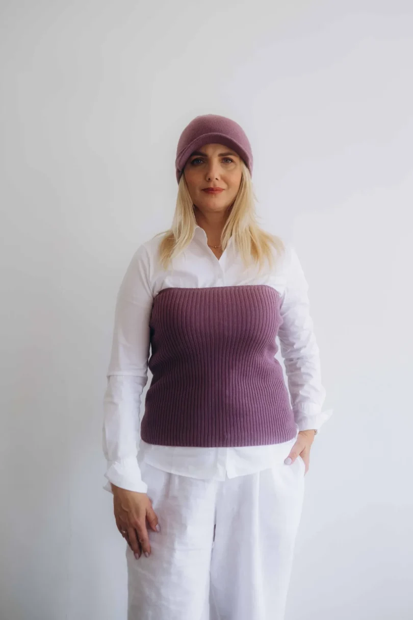 Dámske oblečenie dvojset MAGNHILD tmavofialový – čiapka a driekovník TATTJA.