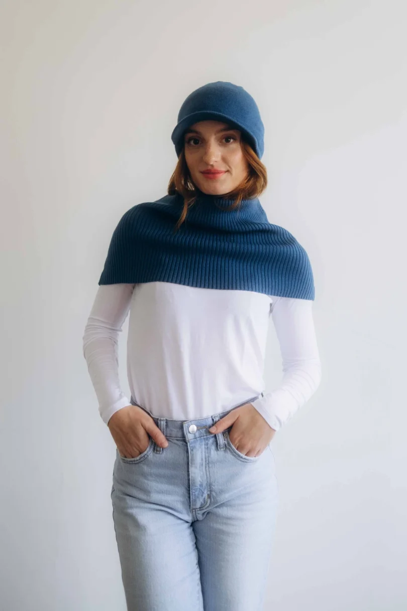 Dámske oblečenie dvojset INGEBORG tmavotyrkysový – čiapka a nákrčník TATTJA.